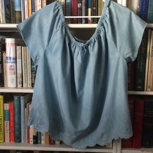 Peasant style gathered neckline short sleeve top